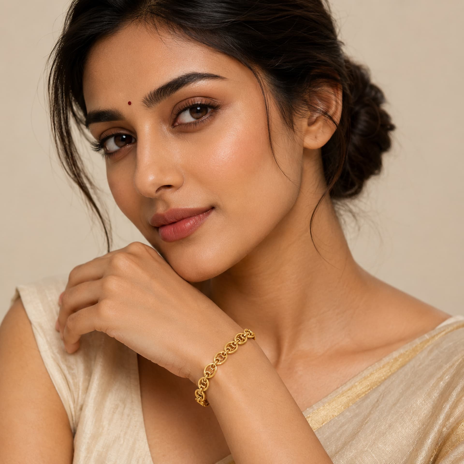GOLD BRACELET